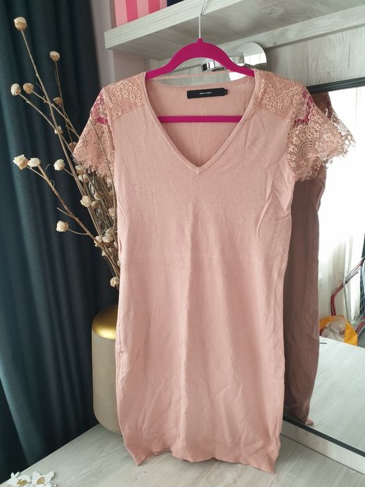 Рокля тънко плетиво с дателен ръкав 36 р.р.