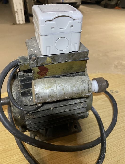 Polizor banc 220/380v