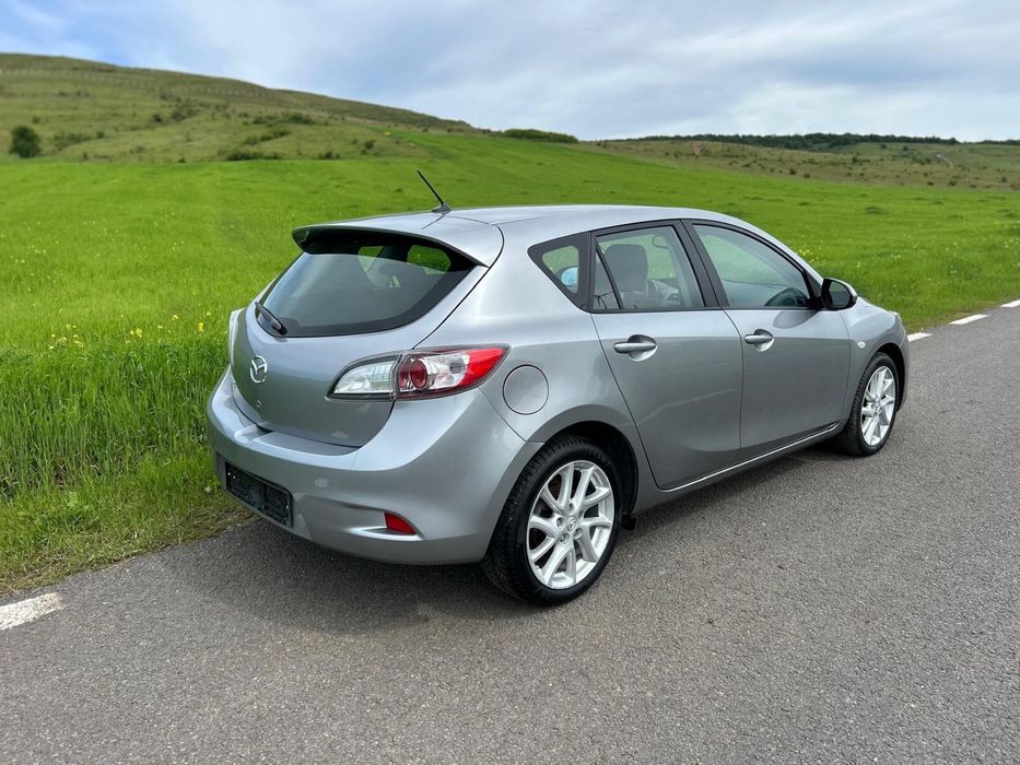 Vand Mazda 3 2012
