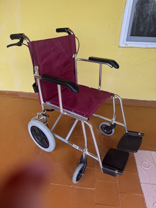 Инвалидное кресло-коляска