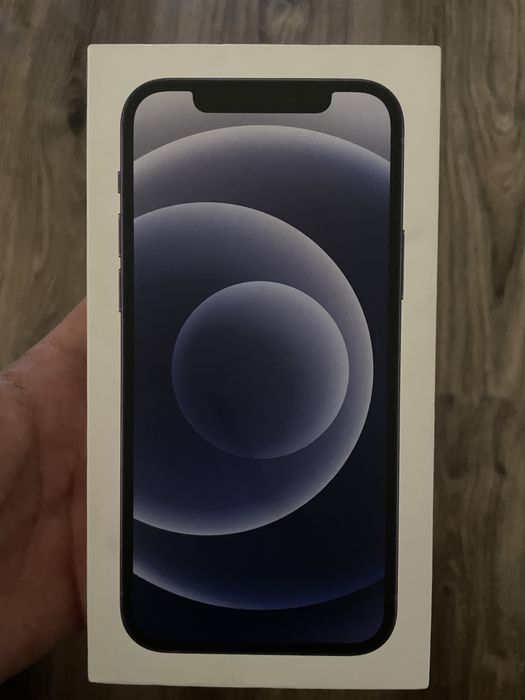 iPhone 12, 64GB!
