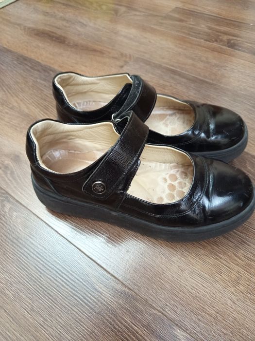 Бесплатно обувь для девочки