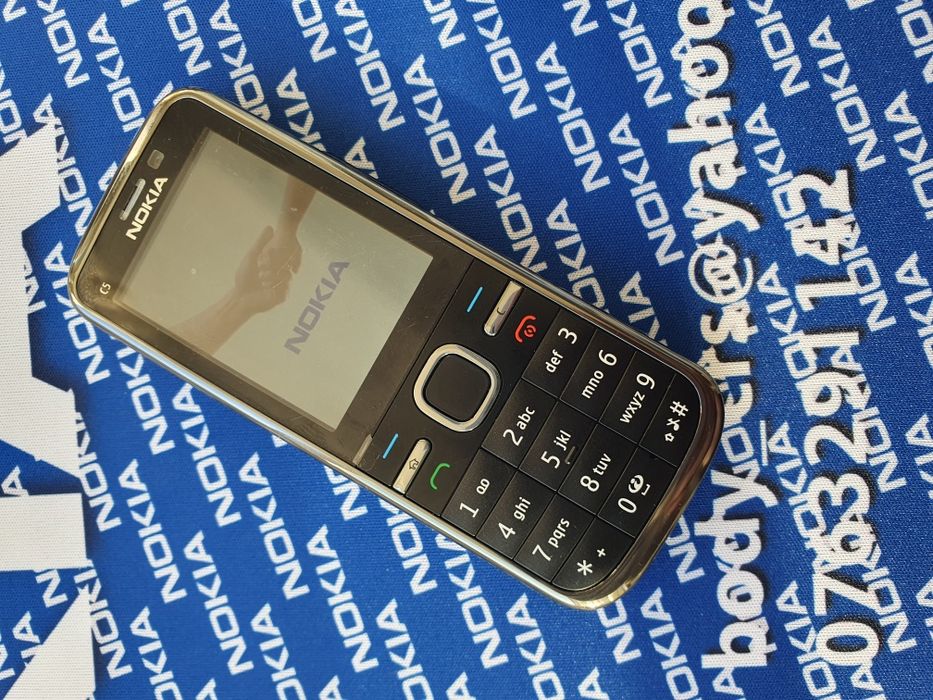 Nokia C5-00 Black 5.0 Mega Pixel Nou Original!