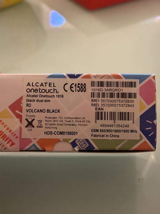 Telefon Alcatel OneTouch 1016D dualsim, sigilat, liber de retea.