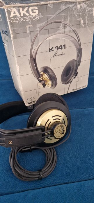 CHILIPIR !!_AKG K 141 Gold  monitor made în Austria
