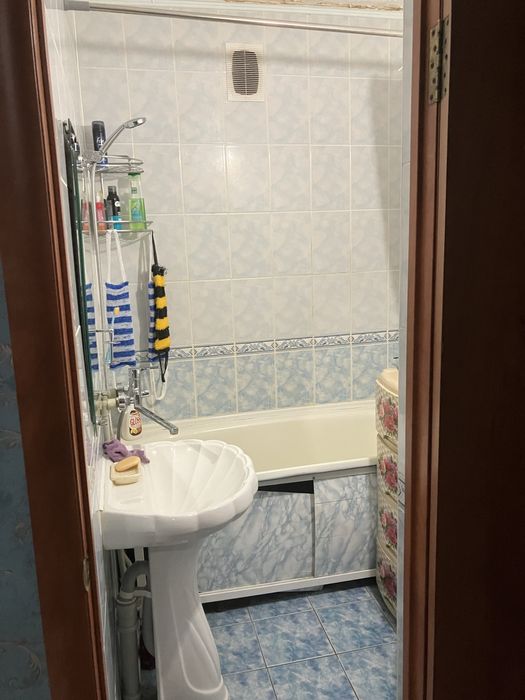 Продам 2х ком кв авиагородок дом 29