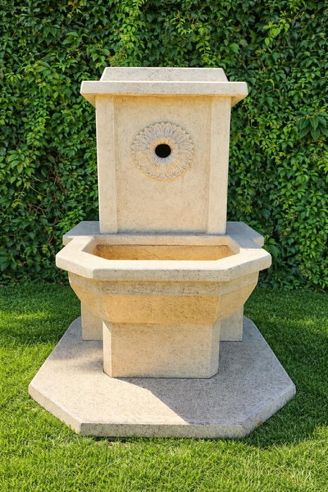 Уникални градински чешми– придайте стил на двора си