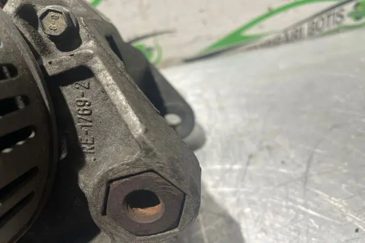 Alternator BMW Seria 3 1997 316i MT (105 hp)