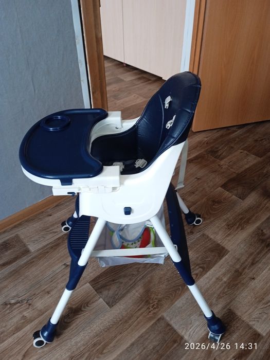Стульчик для кормления