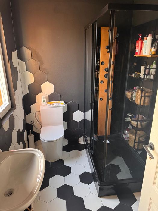 Proprietar – Vând casă modernă din lemn + 2.250 mp teren, Suceava
