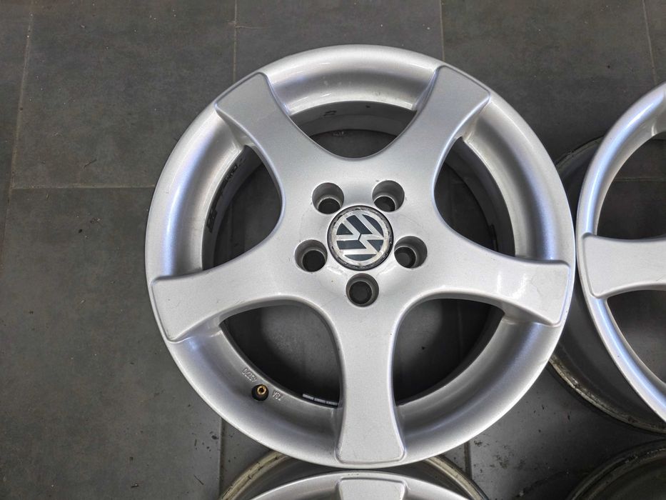 Джанти 15 - Volkswagen Polo, Golf 4
