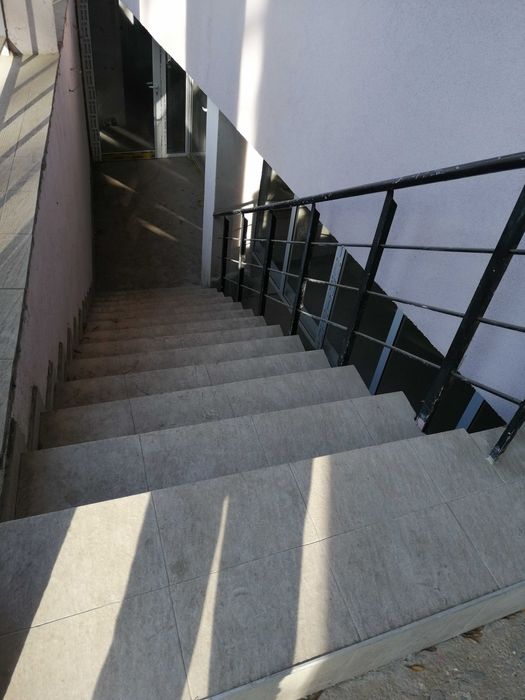 Дава се под наем Офис в Плевен, Идеален център - 43 кв.м за 229.5 € - Снимка #16