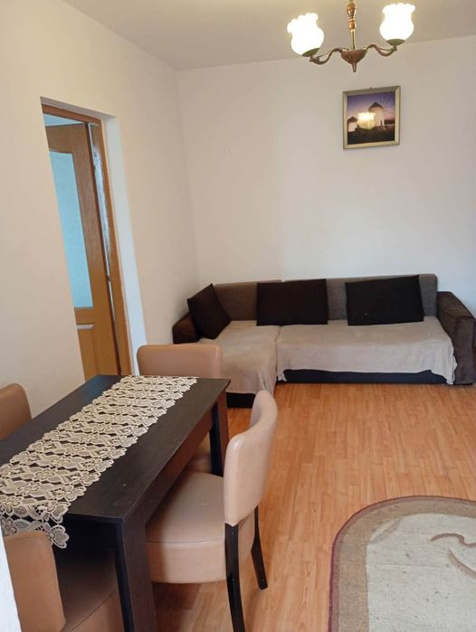 Inchiriez Apartament