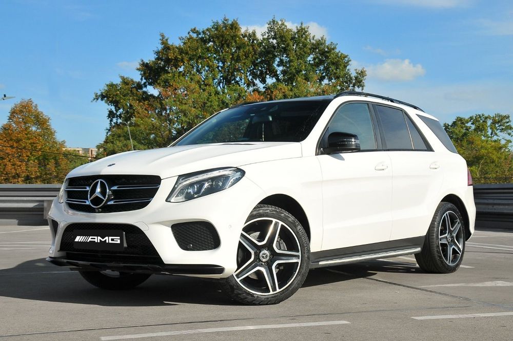 Mercedes-Benz GLE Masina este oferita de Proprietar -persoana juridica,se oferă factura.