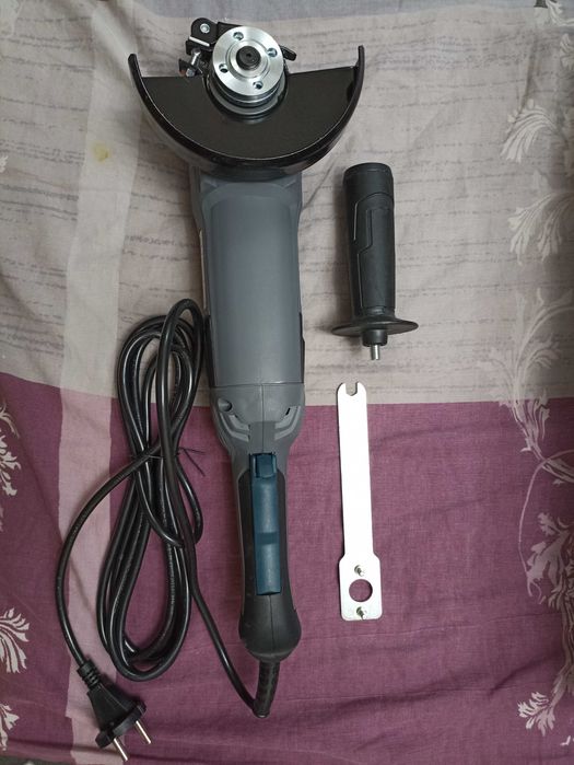 Продам австрийскую болгарку фирмы FERREX