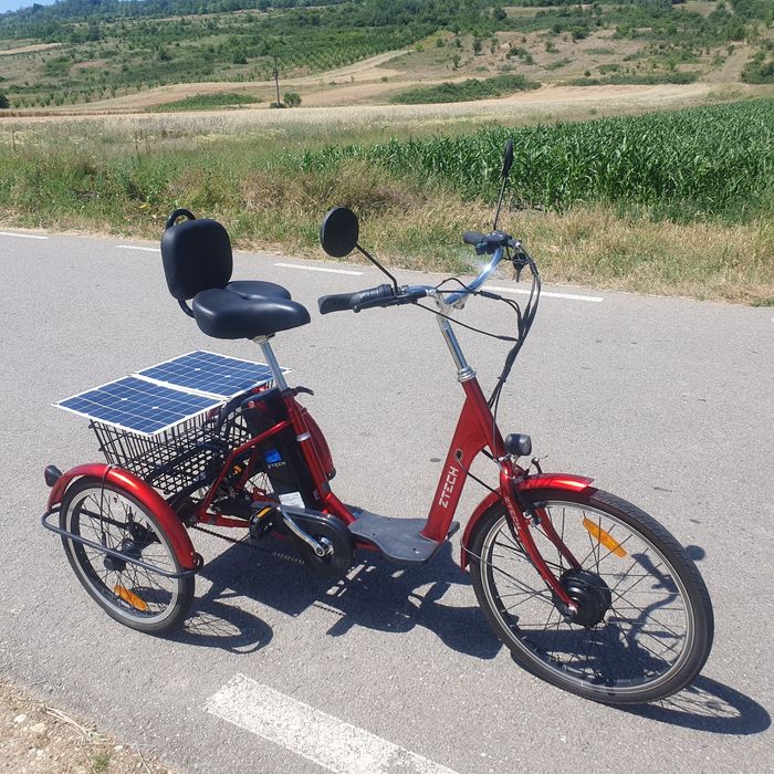 Tricicleta Electrica cu Google Pixel