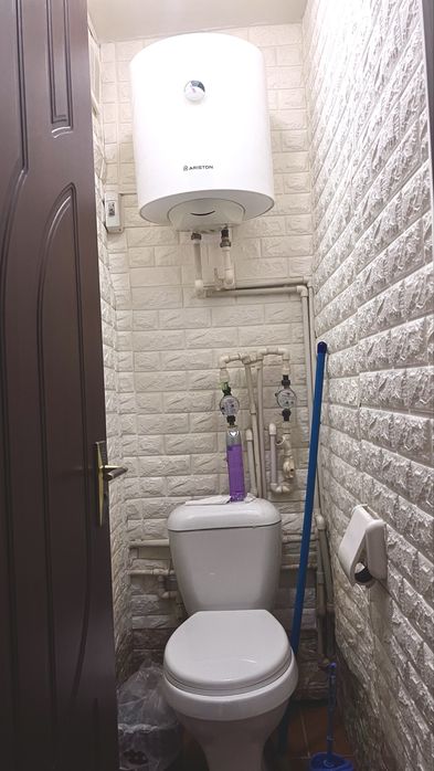 Срочно поодается 3 х комнатная квартира