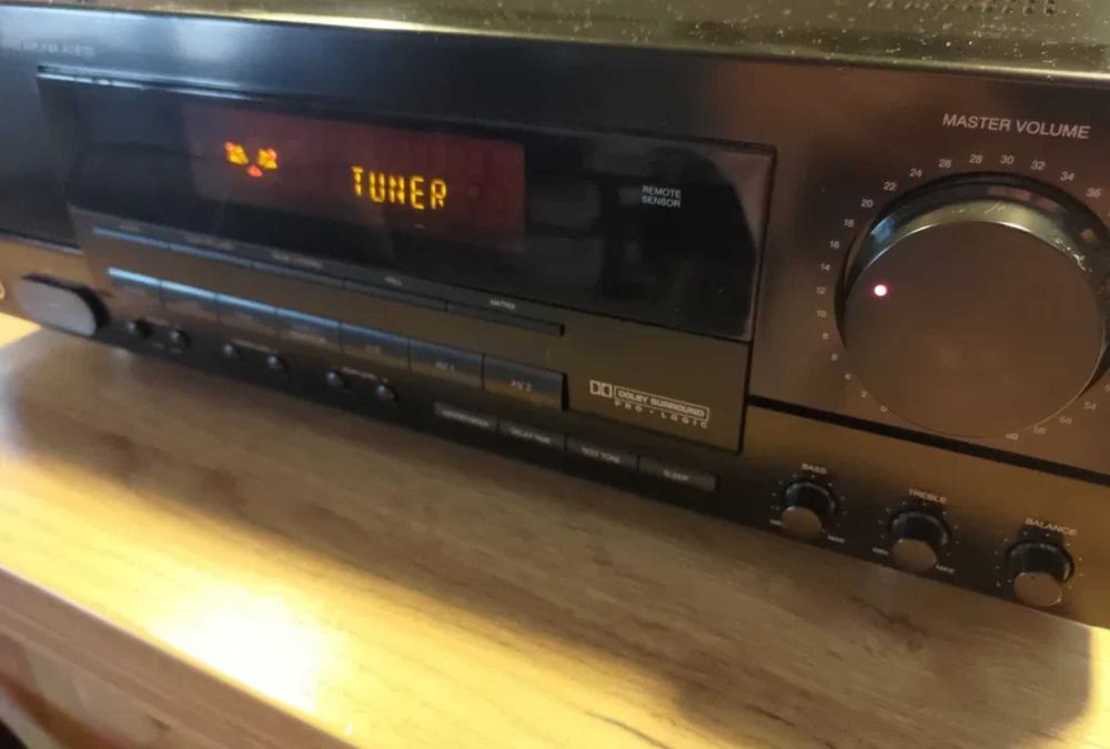 Amplificator Reciever Tuner Statie de boxe Sansui AV 5100
