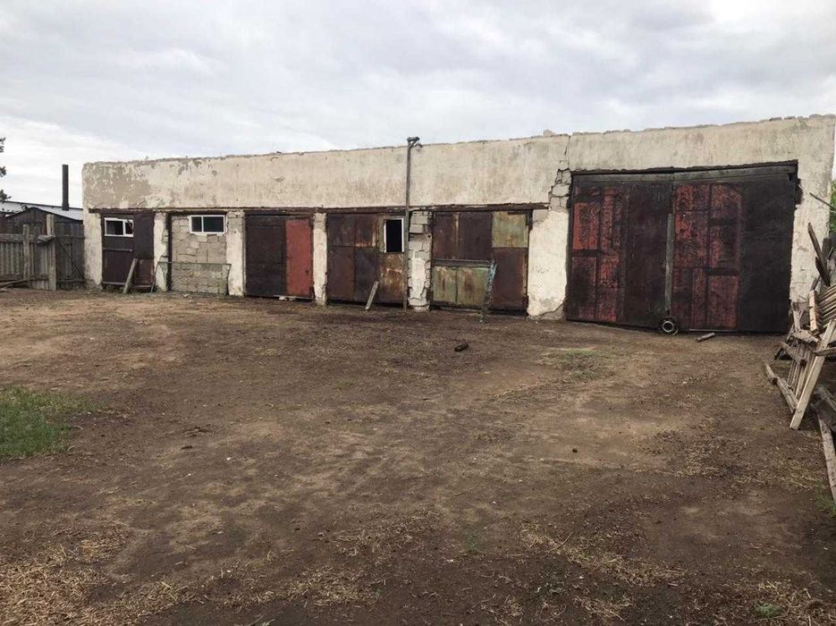 Продам гаражи в селе Башмачное .