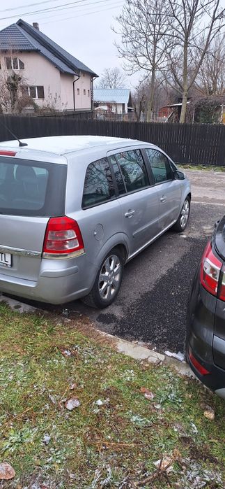 Vand Opel Zafira 1.9 Diesel masina funcționează, 7 locuri,