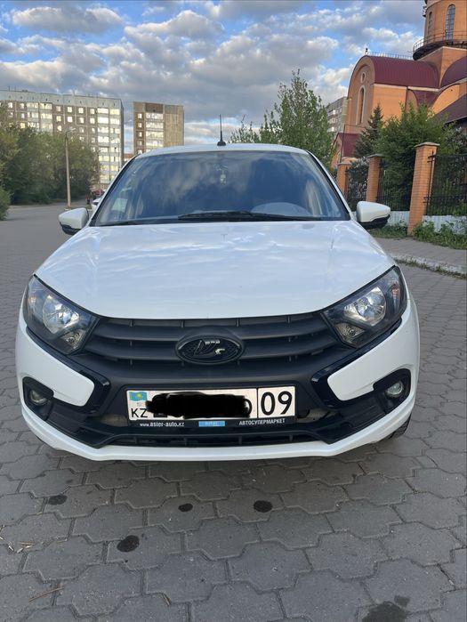Lada granta fl liftback