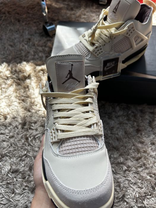 Jordan 4 A Ma Maniere