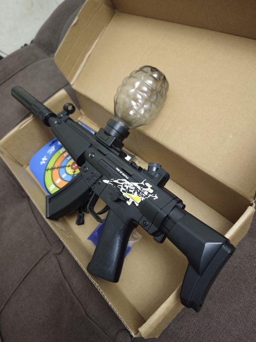 Автоматик с водяными пульками