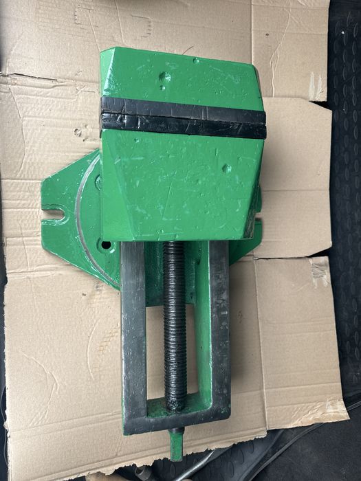 Тиски стоночные 250 ми