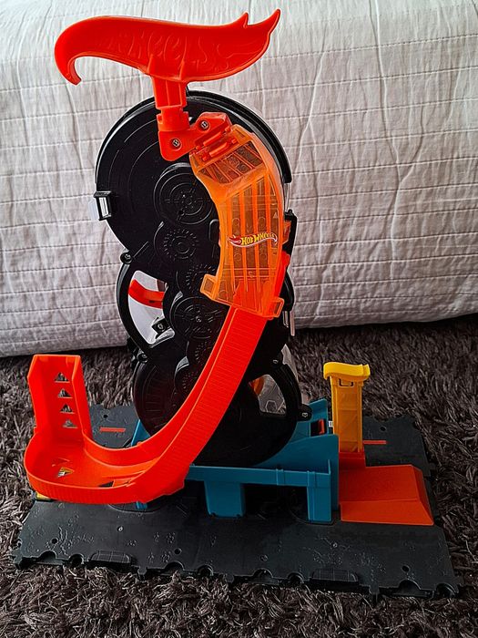 HOT WHEELS MATTEL 3 seturi în stare perfectă!