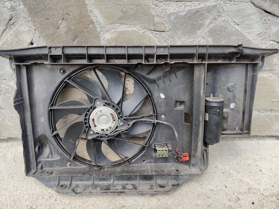 Electroventilator complet Peugeot 206 2008 1.4 benzina