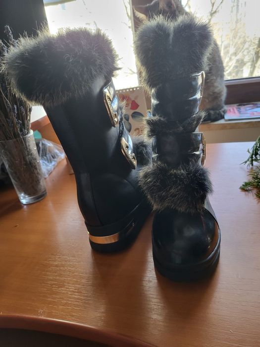 Cizme noi piele imblanite