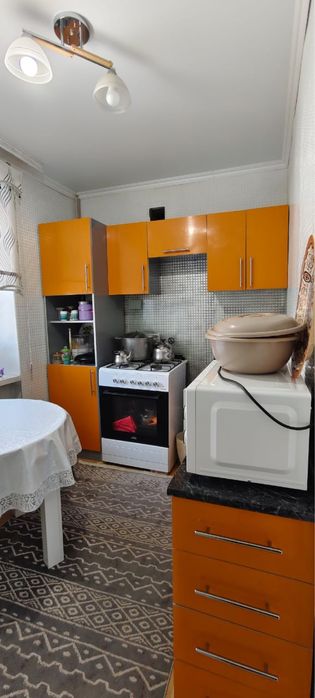 Продается 2-х квартира, мкр 5