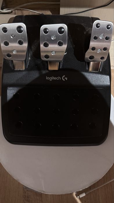 Volan Logitech G920 (Xbox / PC) + Pedale - Stare impecabilă