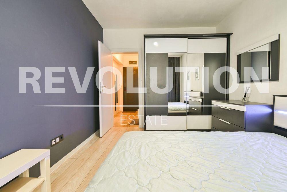 Двустаен апартамент с ПАРКОМЯСТО в ж.к. Малинова долина.