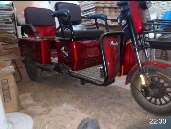 Продам трёхколёсный электровелосипед