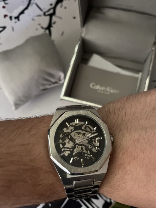 Автоматичен часовник!ЧИСТО НОВ!!