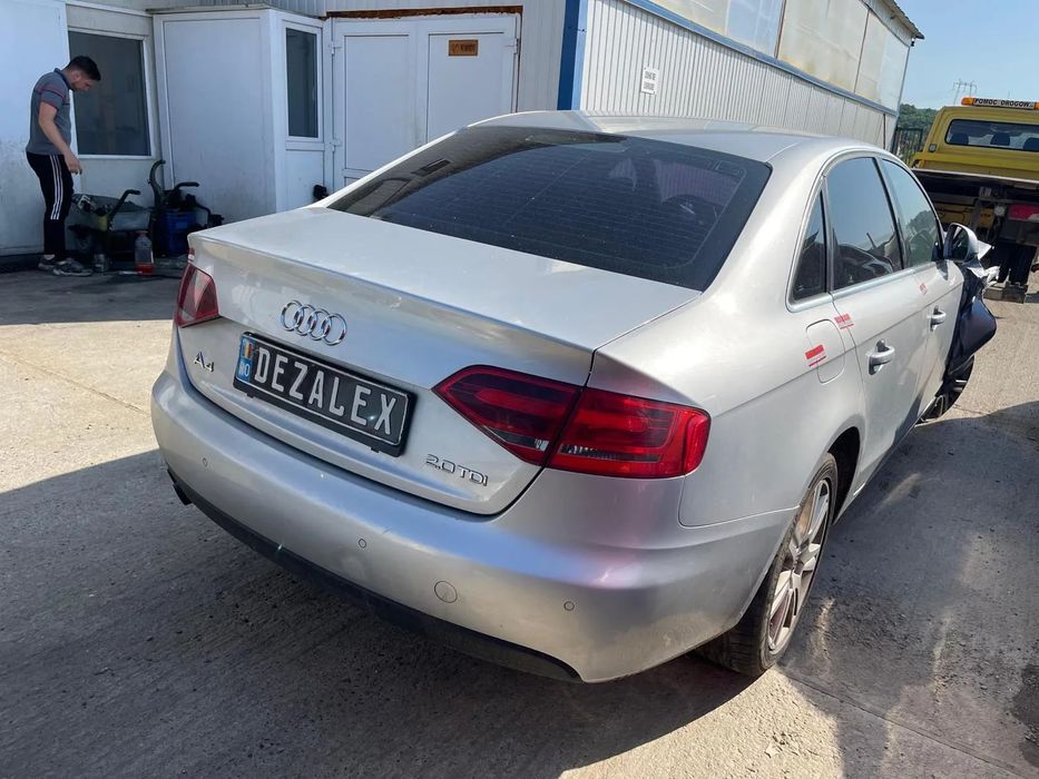 Dezmembrari Audi A4 B8 / 2010 / 2.0TDI 143 CP / CAGA