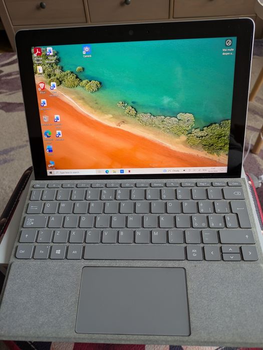 Laptop 2 în 1 Microsoft Surface Go, 64 gb, 4 gb ram, ecran 10 inch