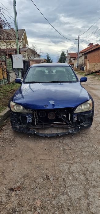 Lexus IS200 на части