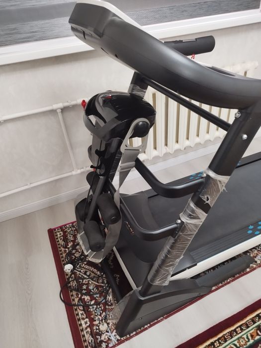 Беговой дорожка сотилади