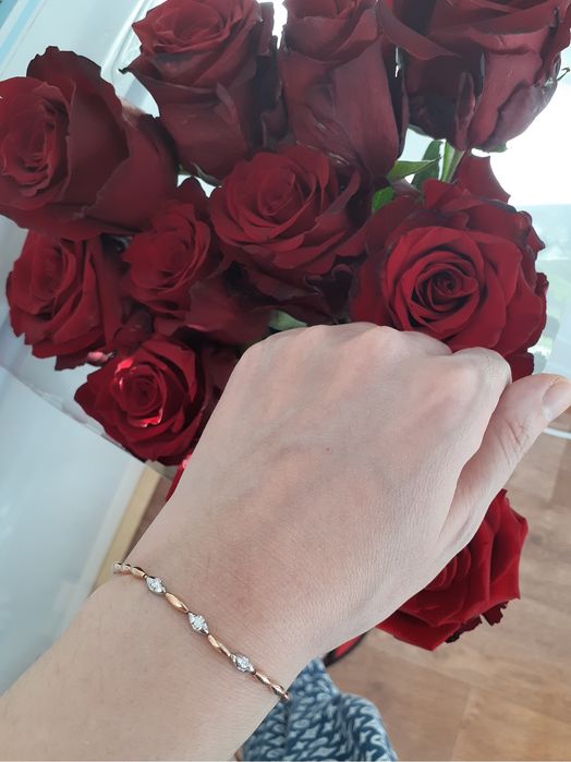 Золотой браслет с бриллиантами