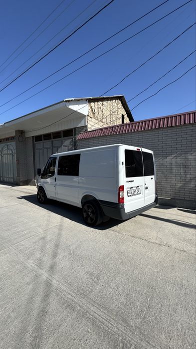 Ford transit gruzavoy