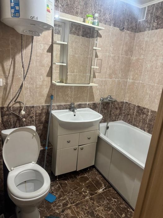 Продается 3-комн (3-50, 1 эт)