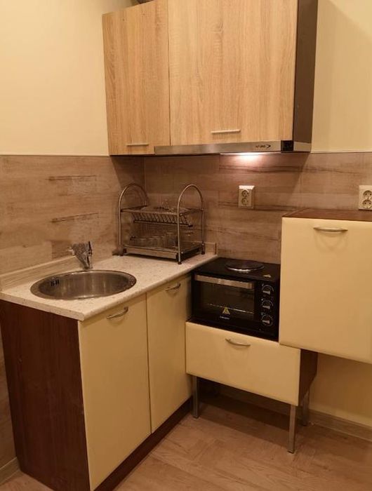 Двустаен апартамент в ж.к. Банкя.