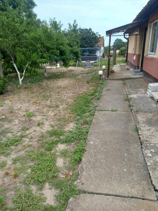 Vând casa în Koroszakal, Ungaria, 28km de Oradea