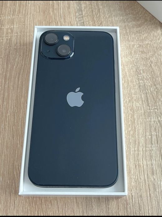 Iphone 13 -128gb - 98% stare baterie - Midnight (albastru inchis)