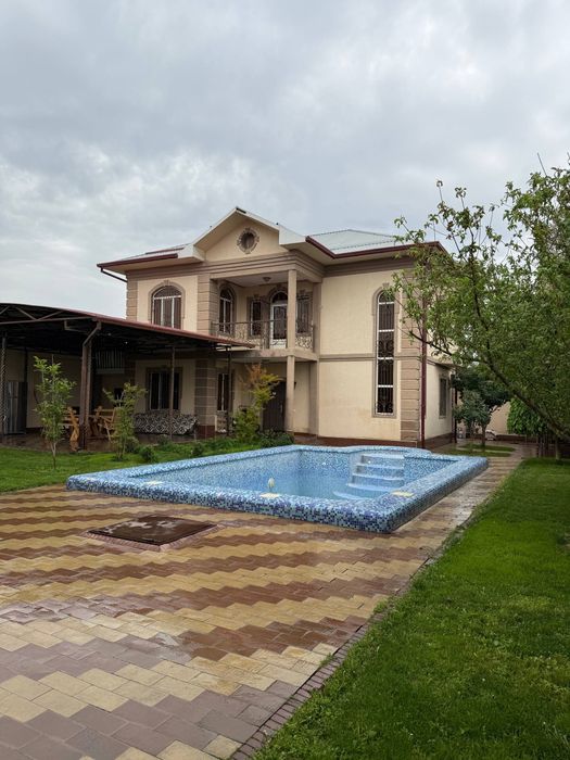 Ховли 6 сотих сотилади срочно