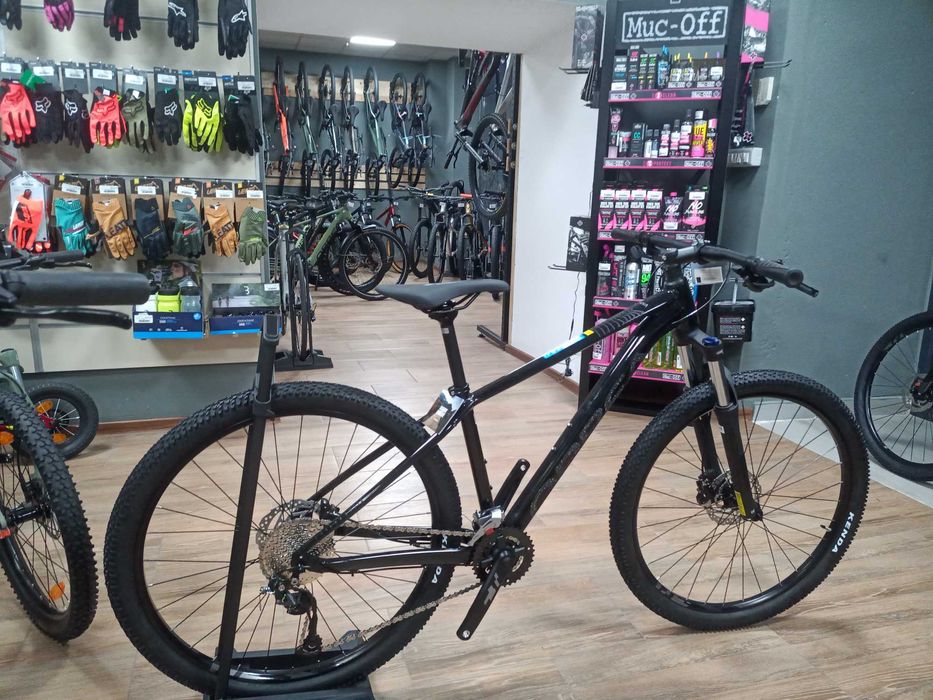 Orbea ONNA 50  Black/Silver XL  in stoc EST BIKE Funky Sports