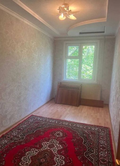 Торговый центр Чиланзар 3 продам 2/3/4 балкон 1,5/3