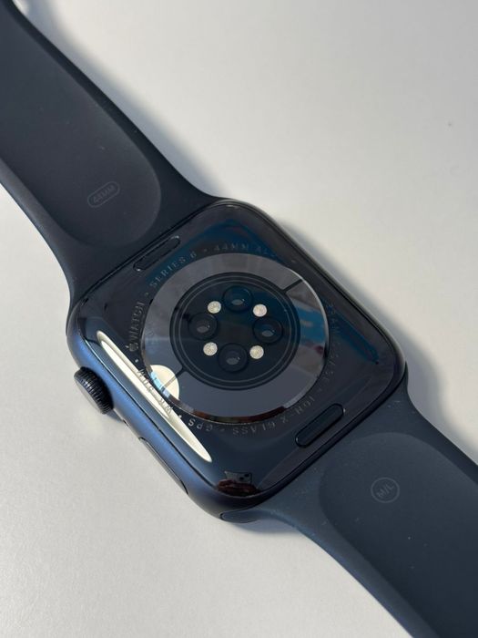 Apple Watch series 6 (44mm)